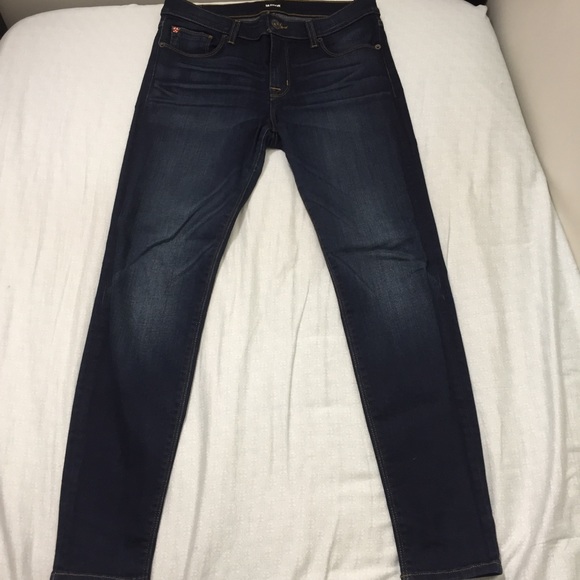 ❤️SALE❤️ HUDSON: Dark Denim Skinny Jeans - Picture 5 of 7